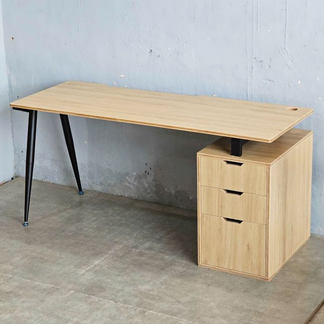 Bàn làm việc gác tủ 160x60cm gỗ cao su hệ CONE HBCO072