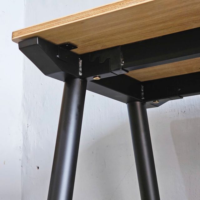 Bàn làm việc gác tủ 160x60cm gỗ cao su hệ CONE HBCO072