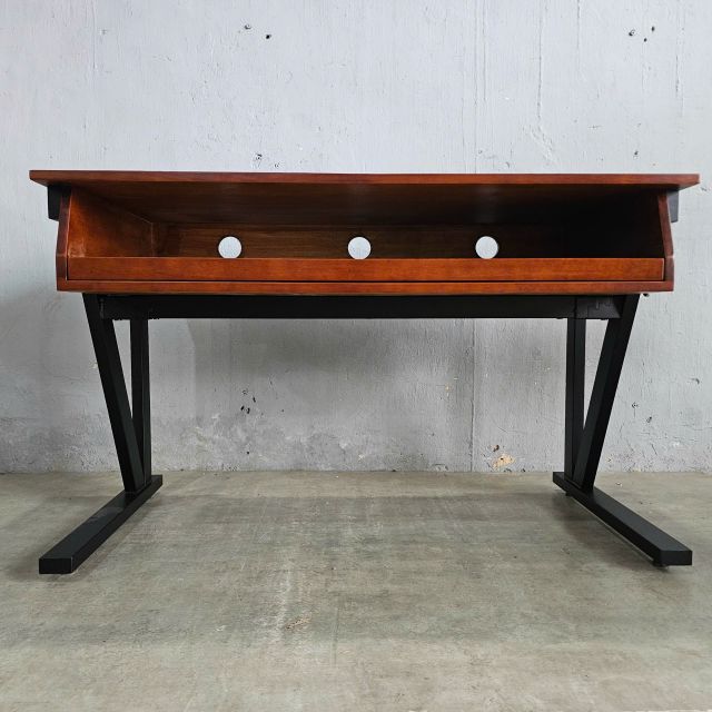 Bàn phòng thu StudioDesk 120x60cm gỗ cao su SD68027