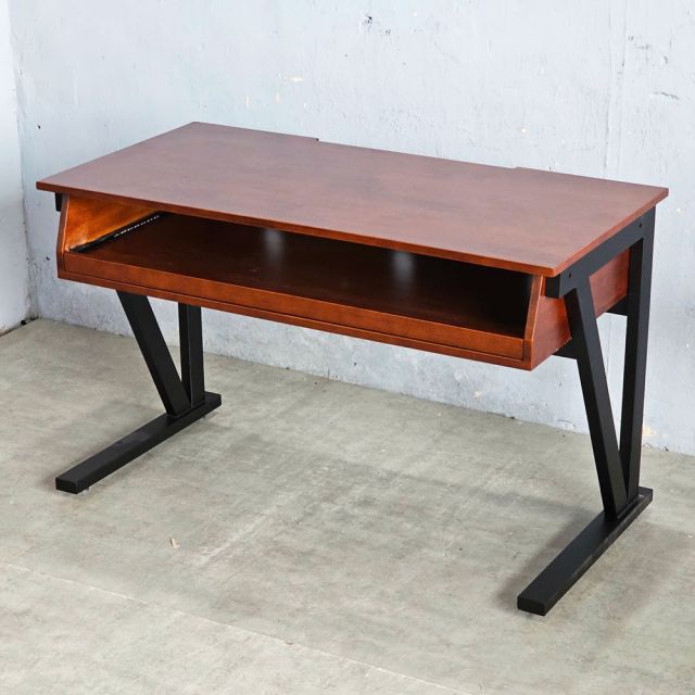 Bàn phòng thu StudioDesk 120x60cm gỗ cao su SD68027