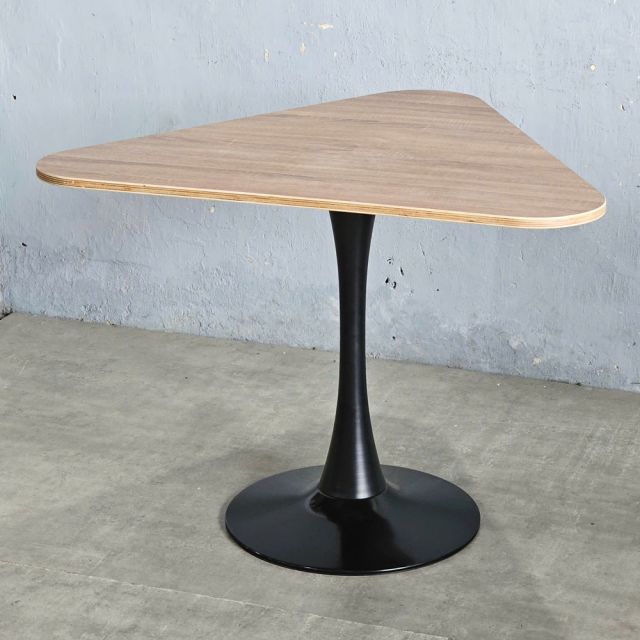 Bàn tam giác 100x90cm gỗ plywood chân Tulip CFD68268