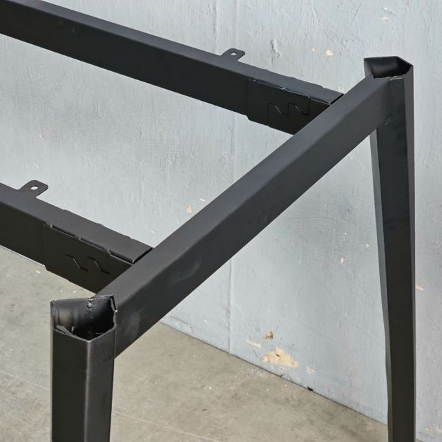Chân sắt lắp ráp cho bàn 180x80cm hệ Đa Giác CHDG015