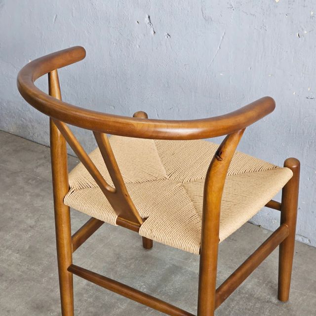Ghế Wishbon đan dây gỗ cao su GCF171