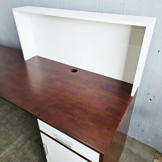 Quầy tính tiền 188x60x121cm gỗ cao su BLT68027