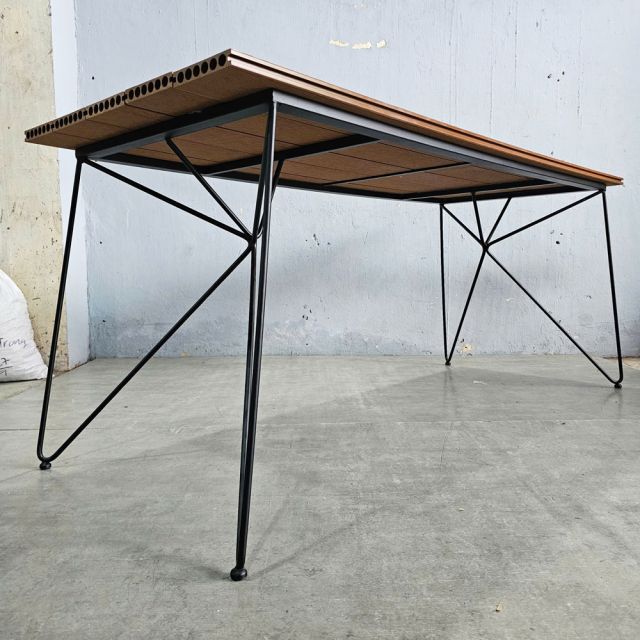Bàn ăn ngoài trời 180x80cm gỗ nhựa BNT007