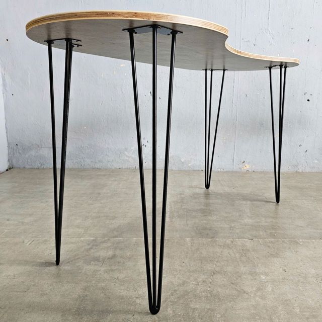 Bàn hạt đậu 140x60cm gỗ plywood chân sắt Hairpin SPD68245