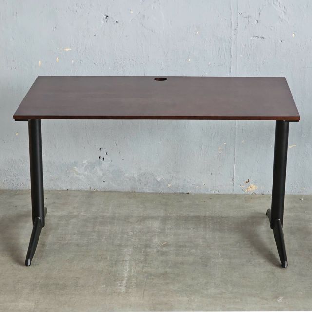 Bàn làm việc 120x60cm gỗ cao su chân sắt SPD68246