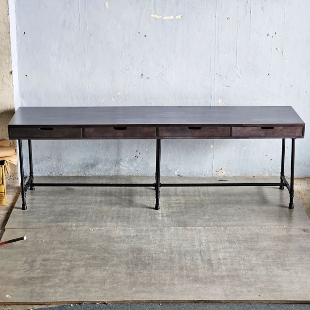 Bàn chân ống nước sắt TANDI 240x60x75cm gỗ tự nhiên BD68154