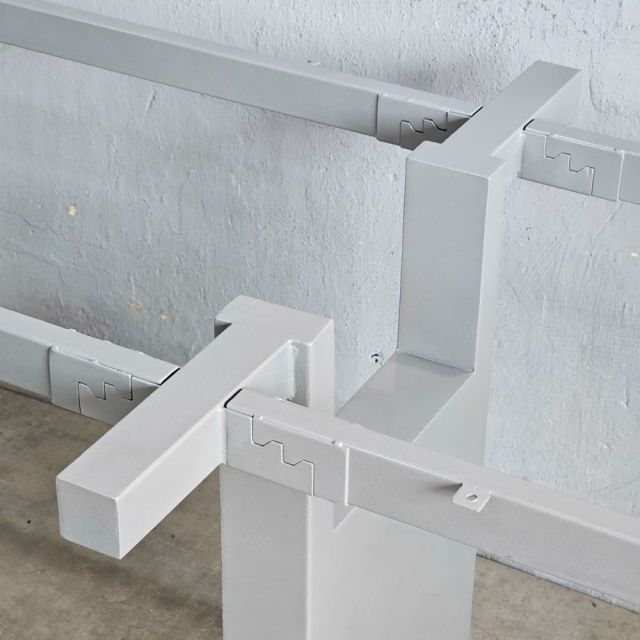 Chân sắt lắp ráp cho bàn họp hệ Đa Giác Cone CHDG017