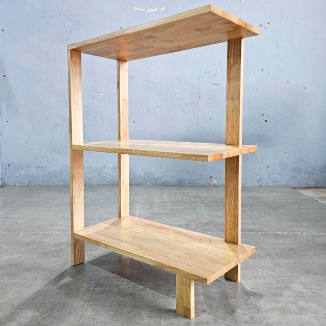 Kệ góc tường 60x30x83cm gỗ cao su KGT68041