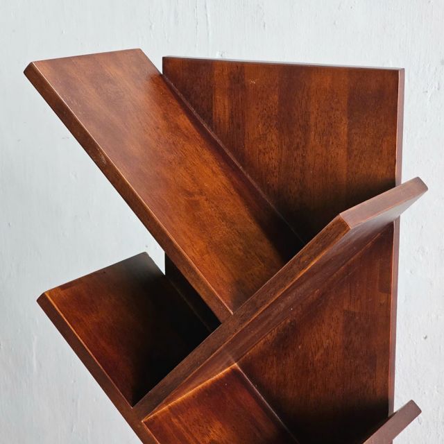 Kệ Sách Hình Nhánh Cây Đẹp Bằng Gỗ KS68016