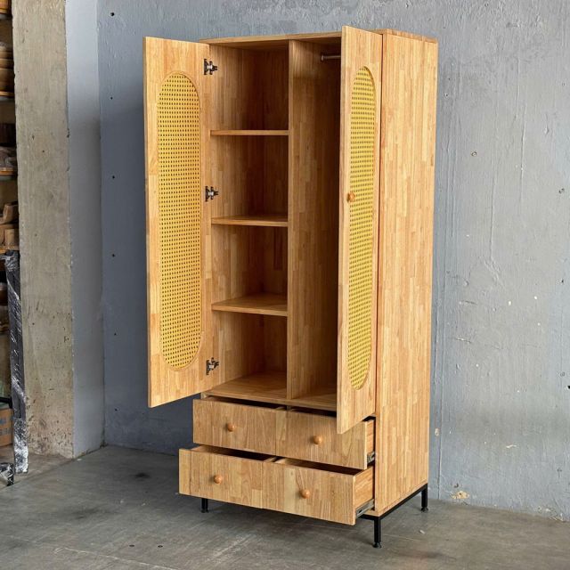 Tủ quần áo 80x50x190cm gỗ cao su TQA68063