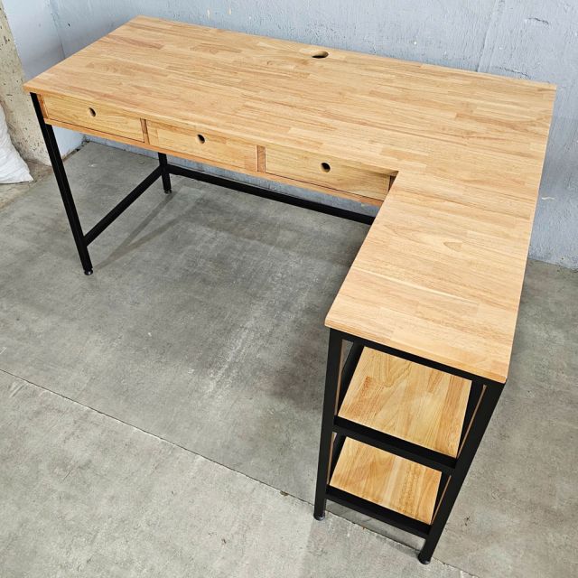 Bàn chữ L RIGEL 140x110cm gỗ cao su CD68039