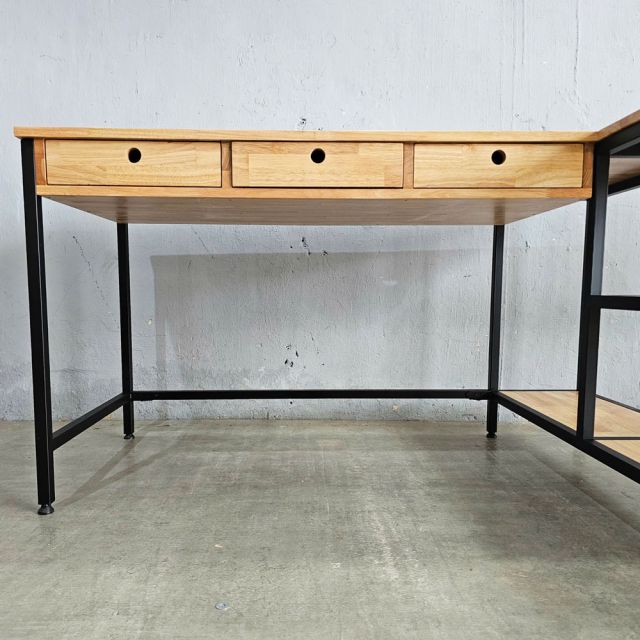 Bàn chữ L RIGEL 140x110cm gỗ cao su CD68039