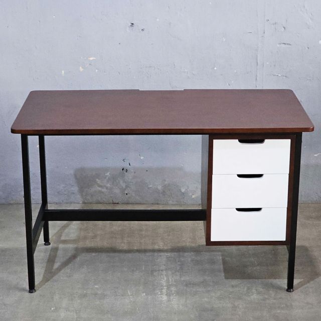 Bàn làm việc 120x60cm gỗ cao su BGV003