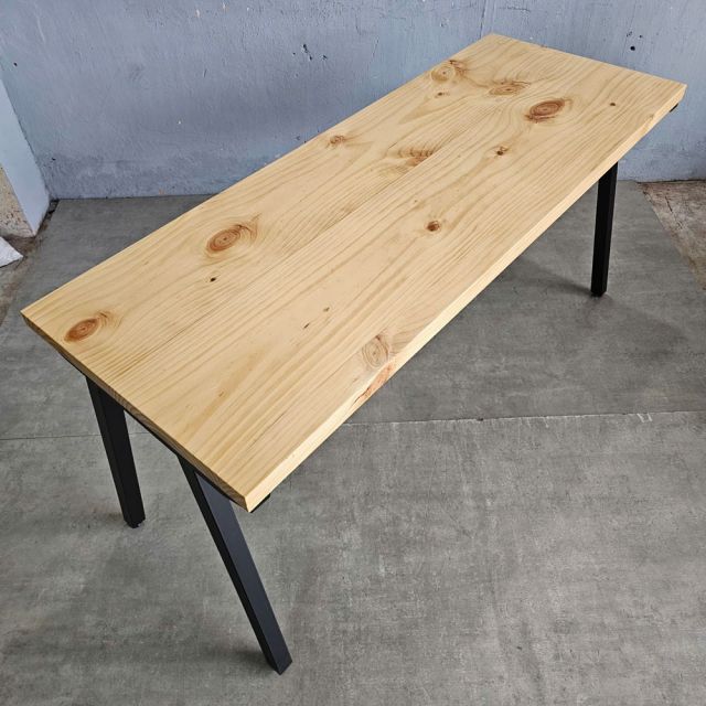 Bàn làm việc 160x60cm gỗ thông hệ PLY HBPL018