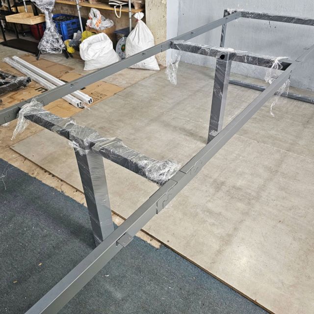 Chân sắt lắp ráp cho bàn họp 360x120cm hệ Rectang HCRT040