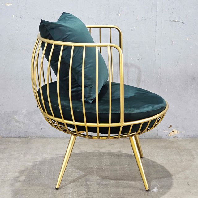 Ghế sofa đơn, ghế thư giãn nệm xanh khung tròn vàng đồng GSD68046