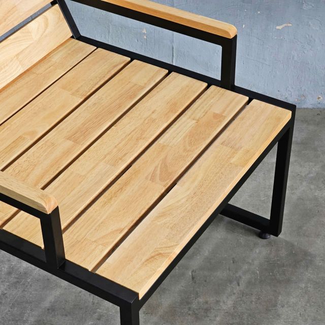 Ghế thư giãn gỗ cao su khung chân sắt GCF307