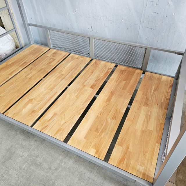 Giường tầng lắp ráp 125x210x180cm gỗ cao su GT015