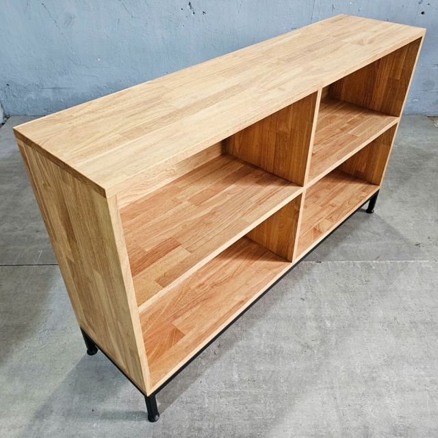 Kệ gỗ 4 ngăn 120x30x70cm gỗ cao su KS68325