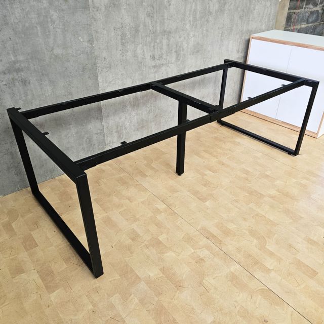 Chân bàn sắt cho bàn họp 240x120cm sơn tĩnh điện HCRT041