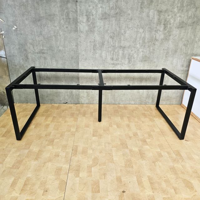 Chân bàn sắt cho bàn họp 240x120cm sơn tĩnh điện HCRT041