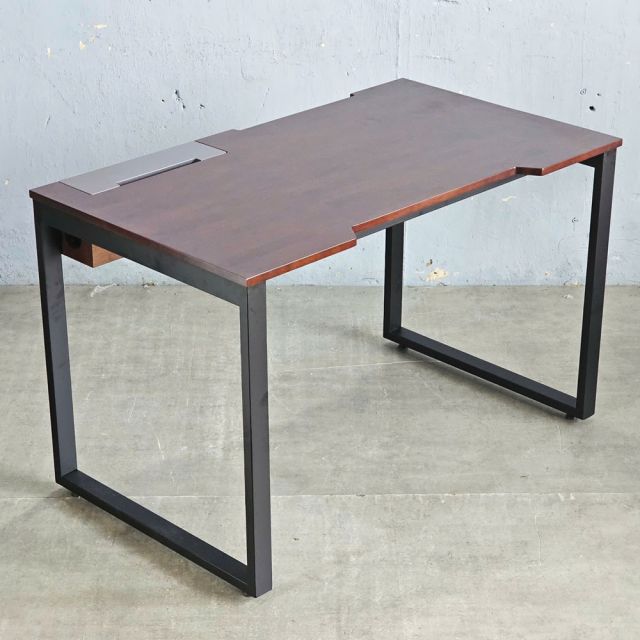Bàn làm việc có hộp điện 120x60cm gỗ cao su ZD022