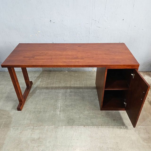 Bàn làm việc KAVET 152x60cm gỗ cao su BD68155
