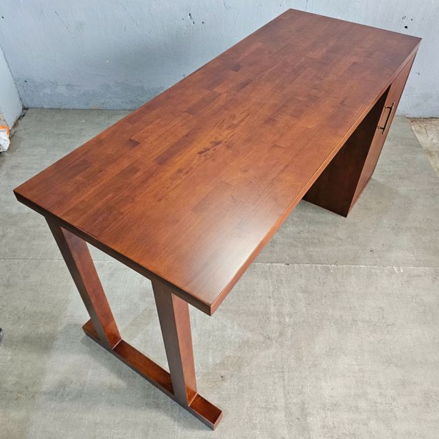 Bàn làm việc KAVET 152x60cm gỗ cao su BD68155
