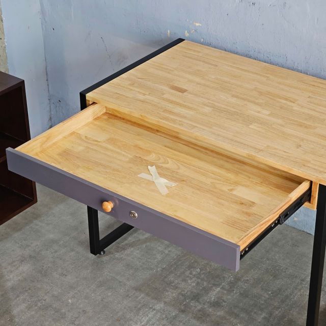 Bàn máy tính 126x60cm gỗ cao su COD68062