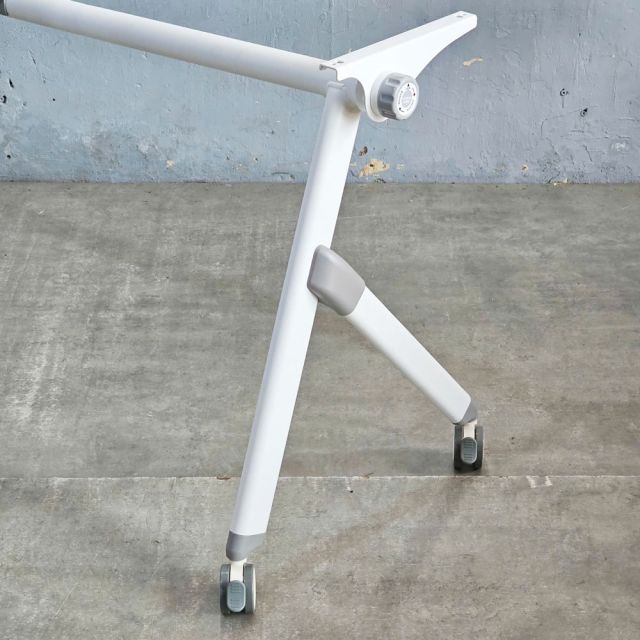 Chân bàn đào tạo di động 160cm sơn tĩnh điện ERT-003