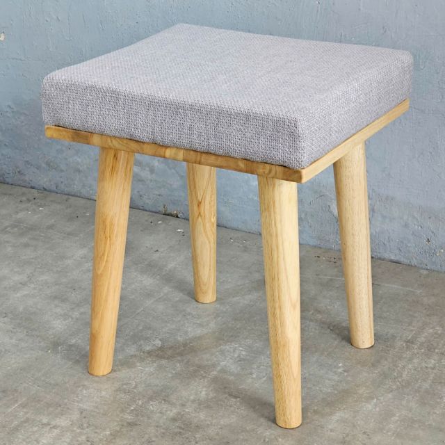 Ghế bàn trang điểm bọc nệm gỗ cao su GTD015