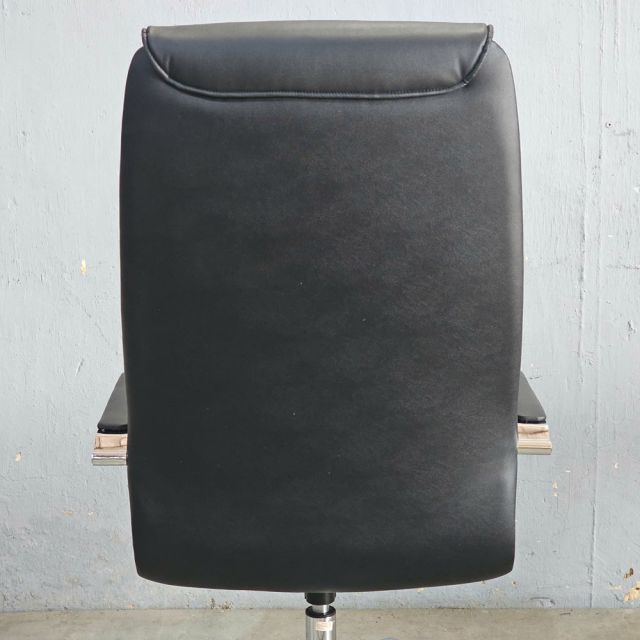 Ghế giám đốc bọc da chân xoay MF976