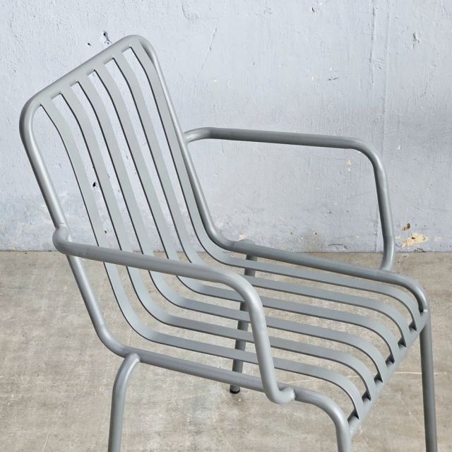 Ghế sắt ngoài trời có tay - GNT002 ( Nhiều Màu)