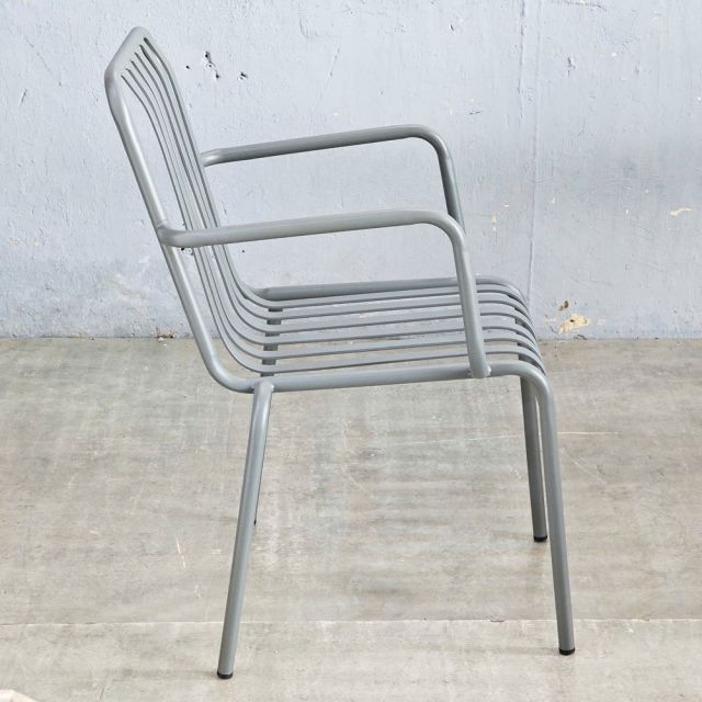 Ghế sắt ngoài trời có tay - GNT002 ( Nhiều Màu)