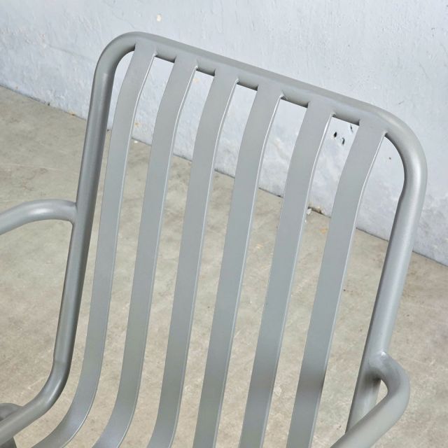 Ghế sắt ngoài trời có tay - GNT002 ( Nhiều Màu)