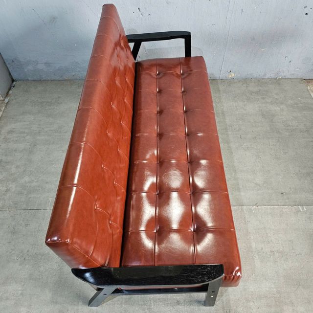 Ghế sofa văng 160cm bọc nệm khung gỗ SFB68096