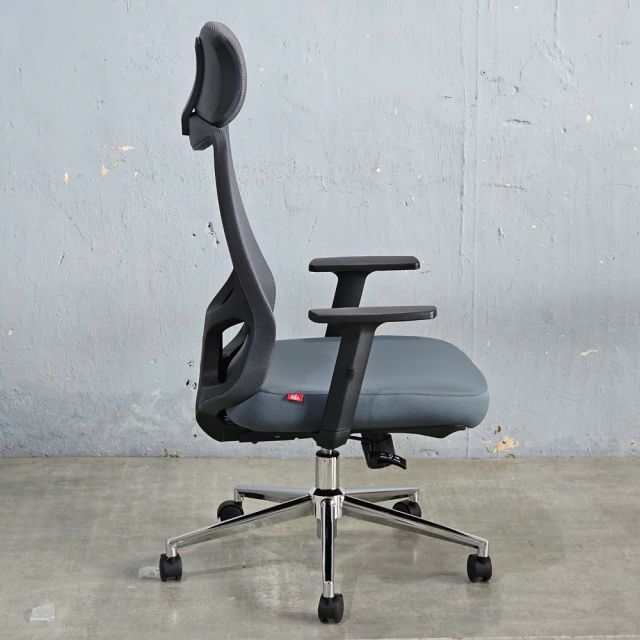 Ghế xoay văn phòng lưng lưới HOM1106-D01