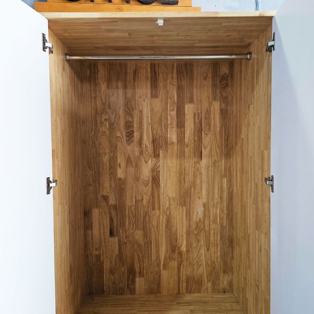Hệ tủ quần áo gỗ cao su TQA68068