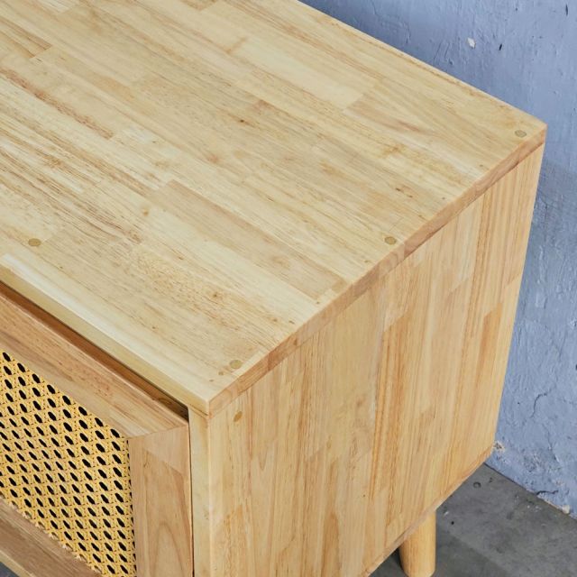 Kệ TV có hộp điện 180x40x55cm gỗ cao su KTV68120