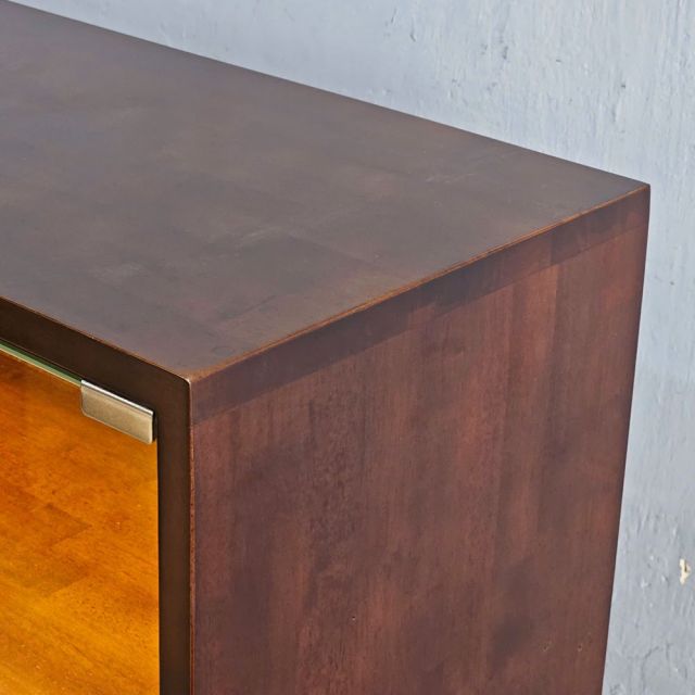 Tủ trưng bày cửa kính 60x30x120cm gỗ cao su KTT68032