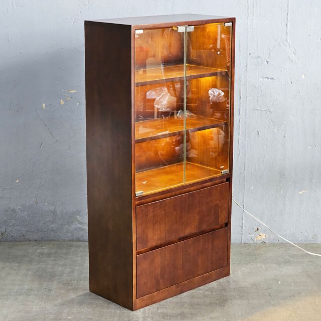 Tủ trưng bày cửa kính 60x30x120cm gỗ cao su KTT68032