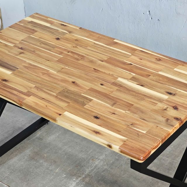 Bàn ăn chữ nhật 120x70cm gỗ tràm BA68251