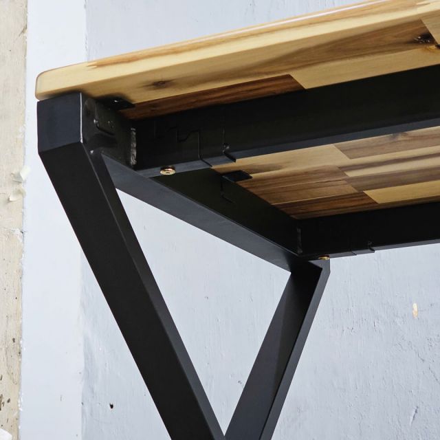 Bàn ăn chữ nhật 120x70cm gỗ tràm BA68251