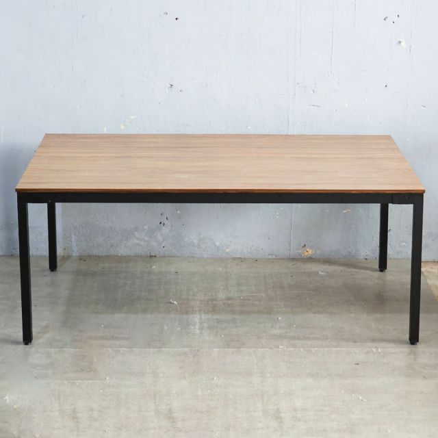 Bàn họp 180x100cm gỗ plywood hệ UConcept HBUC067