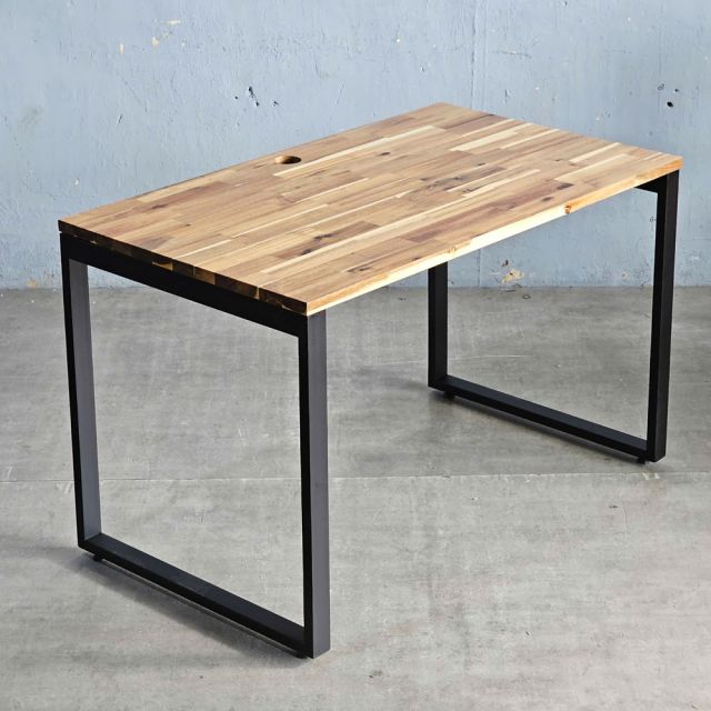 Bàn làm việc 120x70cm gỗ tràm hệ Rectang HBRT111