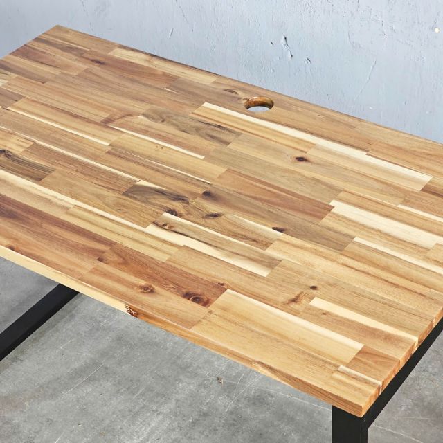 Bàn làm việc 120x70cm gỗ tràm hệ Rectang HBRT111