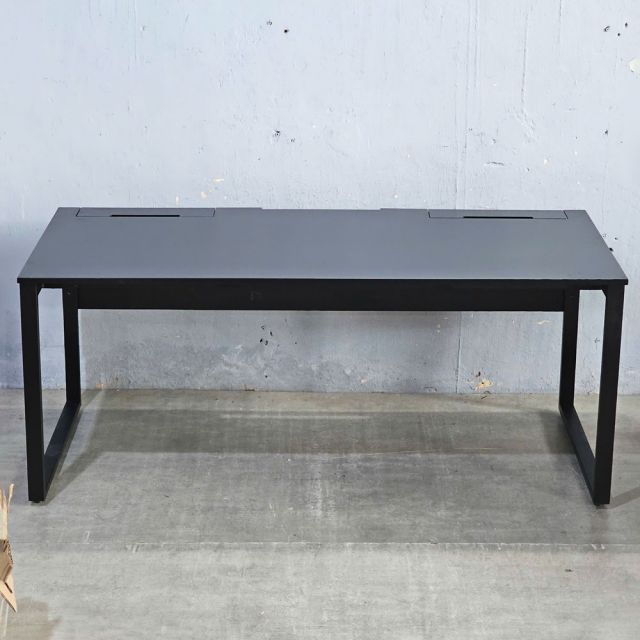 Bàn làm việc có hộp điện 180x70cm gỗ cao su ZD023