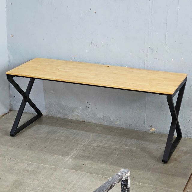 Bàn làm việc 180x70cm gỗ cao su hệ XConcept HBXC051